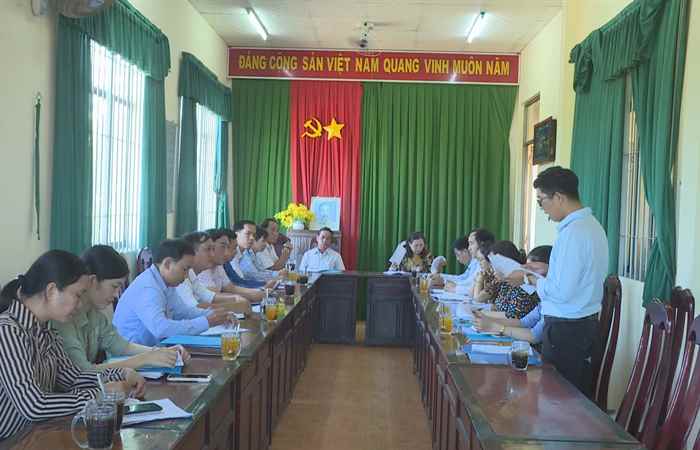 Mỹ Xuyên kiểm tra công tác cải cách hành chính và công tác Nội vụ